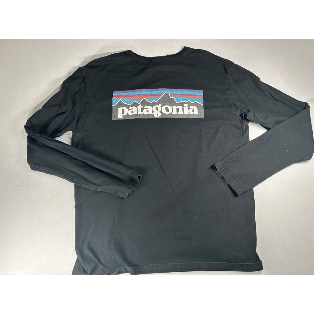 Patagonia Mens Long Sleeve Fitz Roy Logo Organic Cotton T-Shirt Black Large USA
